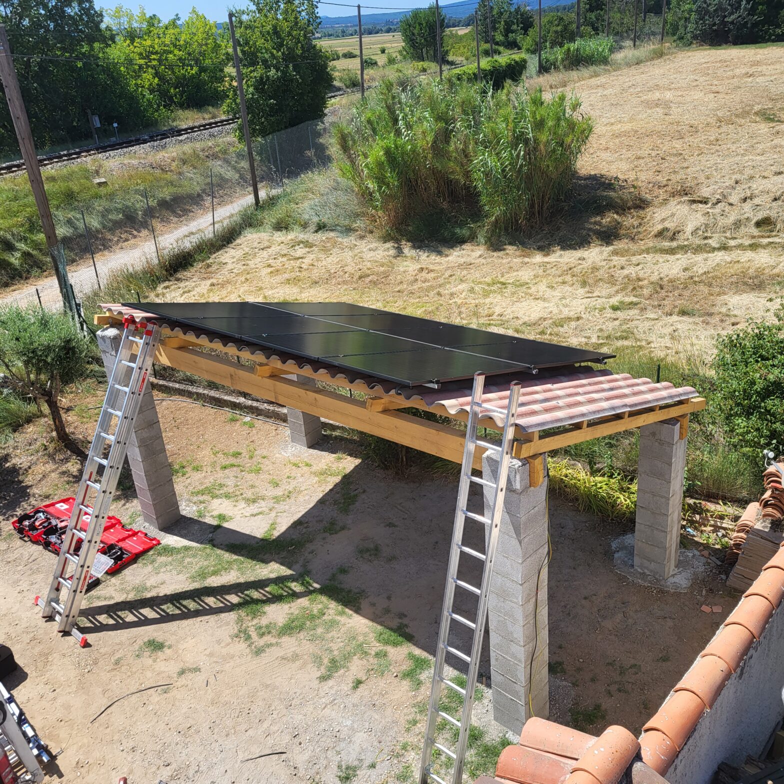 Installation photovoltaïque, en autoconsommation, d’une puissance de 3 kWc à CORBIERE EN PROVENCE (04)