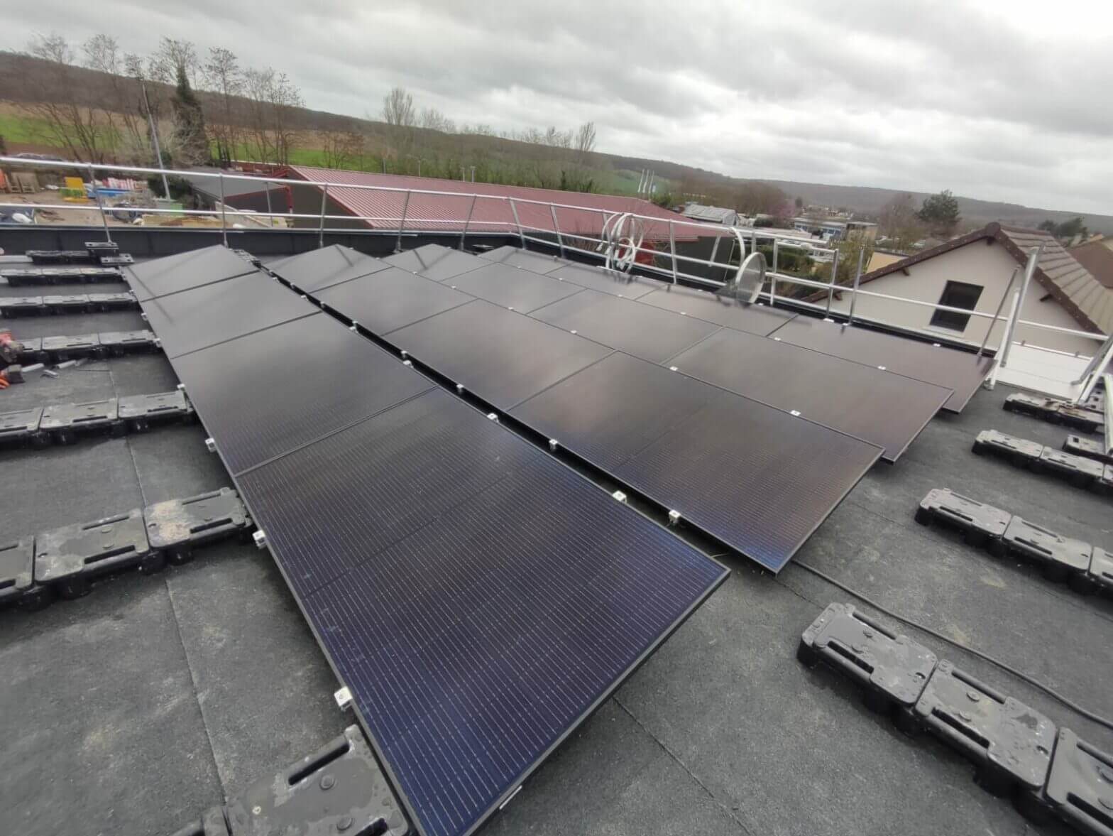 Installation photovoltaïque, en autoconsommation, d’une puissance de 6 kWc à Rosny-sur-Seine (78)